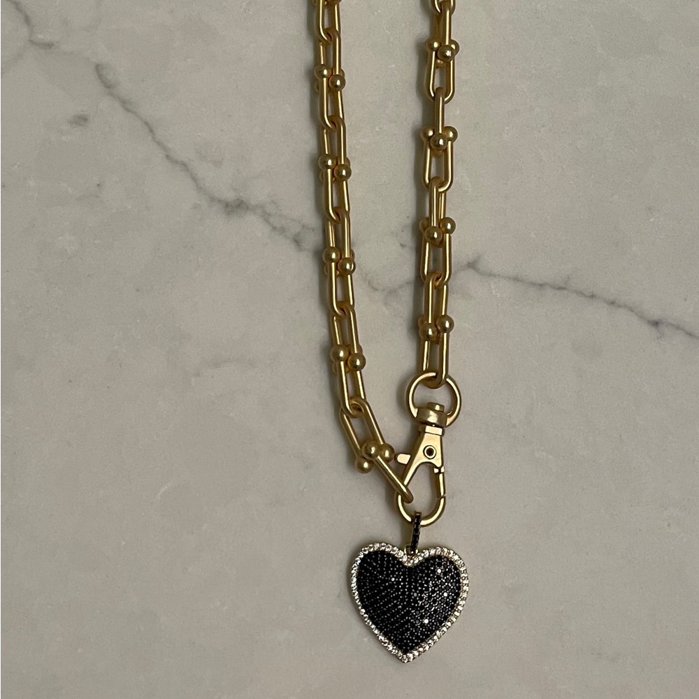 Virtue black heart pave necklace-front closure gold chain! Valentine’s Day Perf!